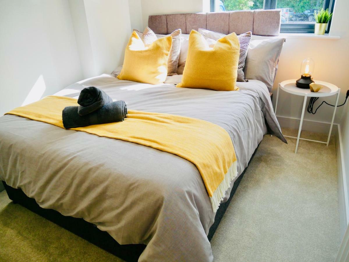 Luxury 3 Bedroom Apartment Near Bournemouth Beach & Poole Exteriör bild