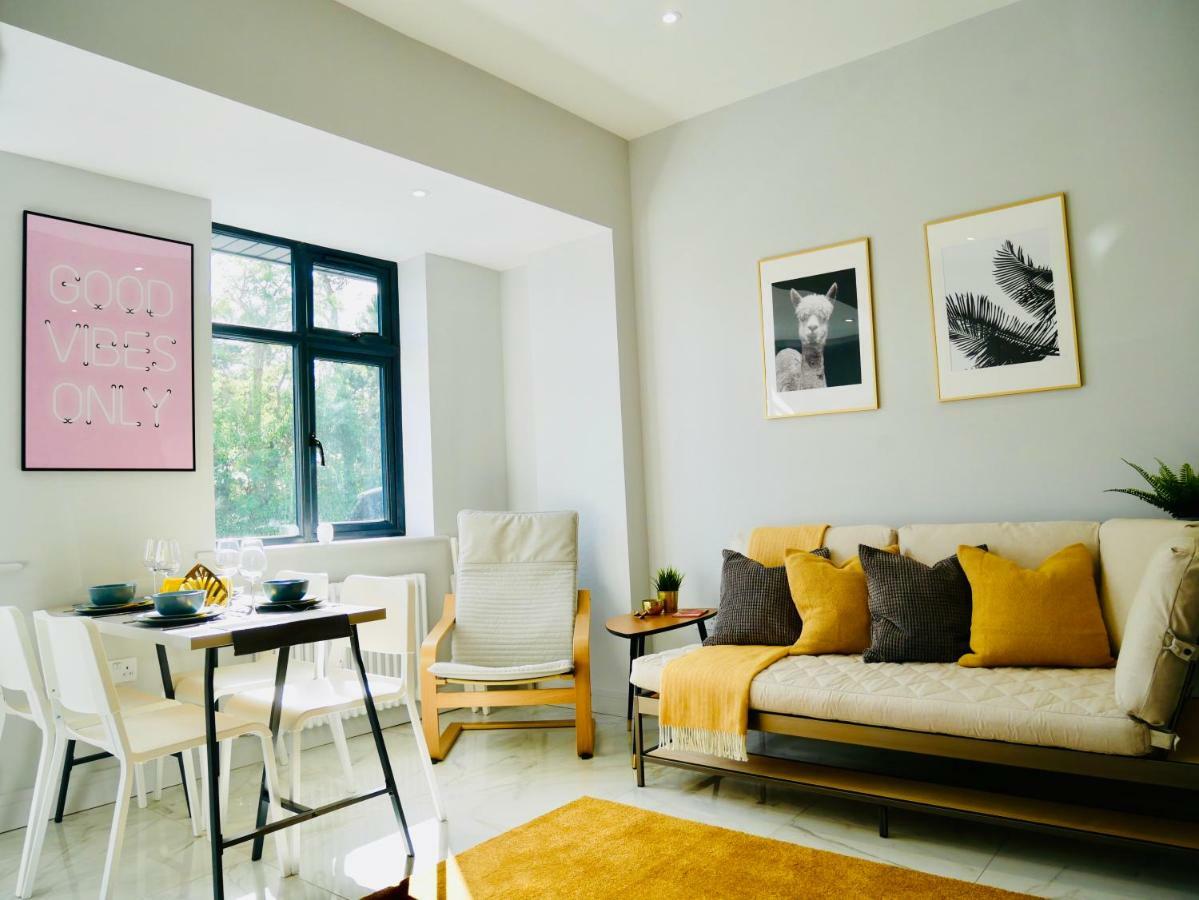 Luxury 3 Bedroom Apartment Near Bournemouth Beach & Poole Exteriör bild
